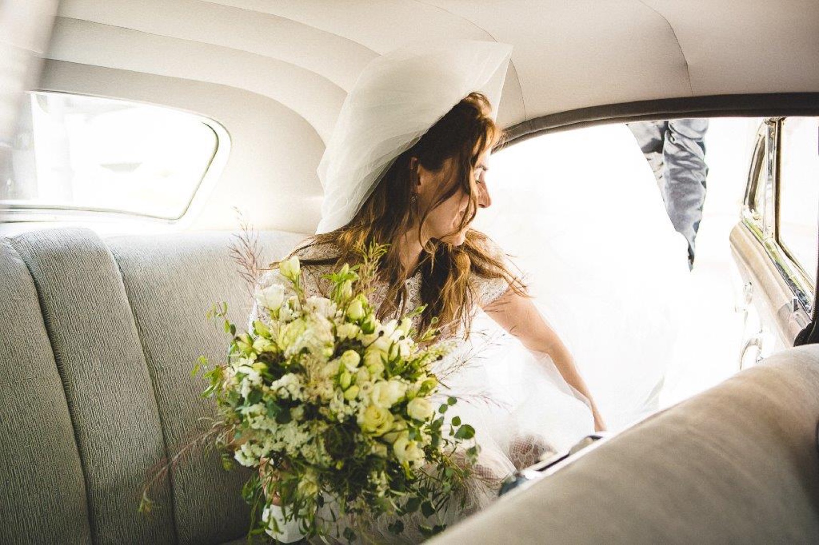 Mladenci u intimnom trenutku