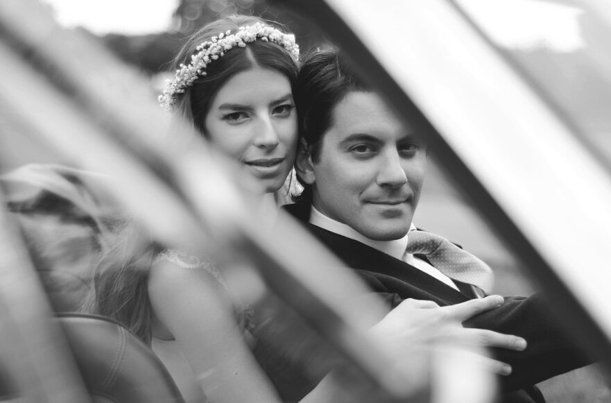 Nela i Romain na poljani