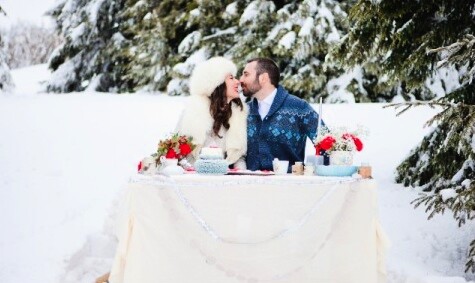 Porcelanska šoljica izbliza